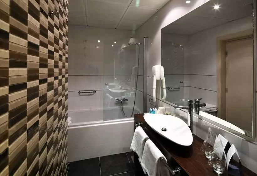 オーシャンビュースイート, Boutique Hotel Adoral