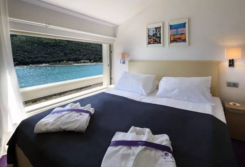 オーシャンビュースーペリアースイート, Boutique Hotel Adoral