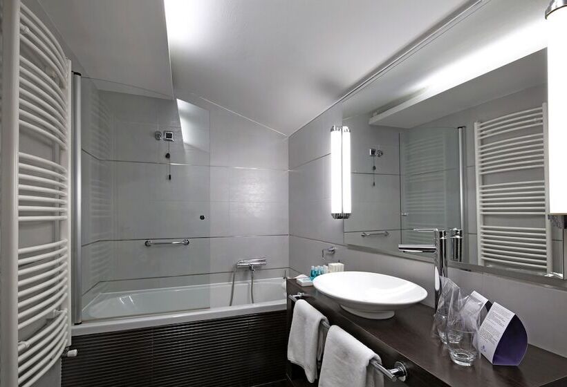 Люкс Superior Вид на Море, Boutique Hotel Adoral