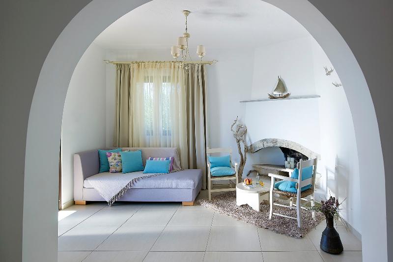 سوئیت 2 خوابه, Coriva Beach Hotel & Bungalows