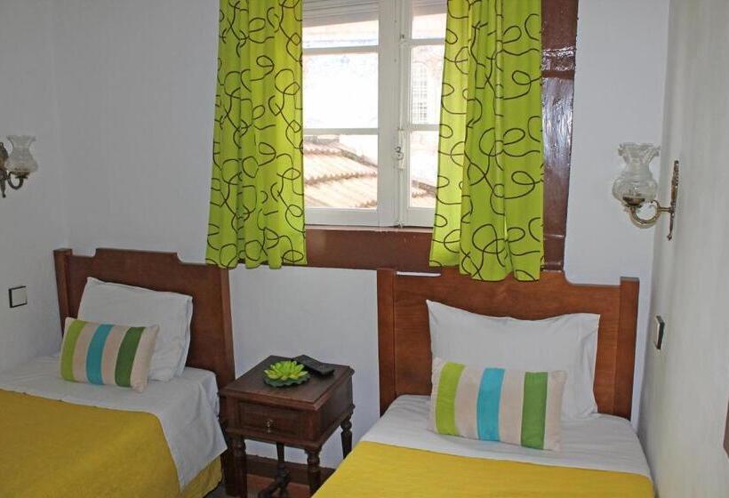 اتاق استاندارد با سرویس بهداشتی مشترک, Franca