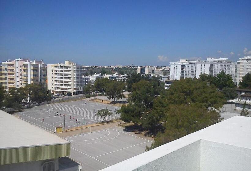 اتاق استاندارد با بالکن, Alnacir