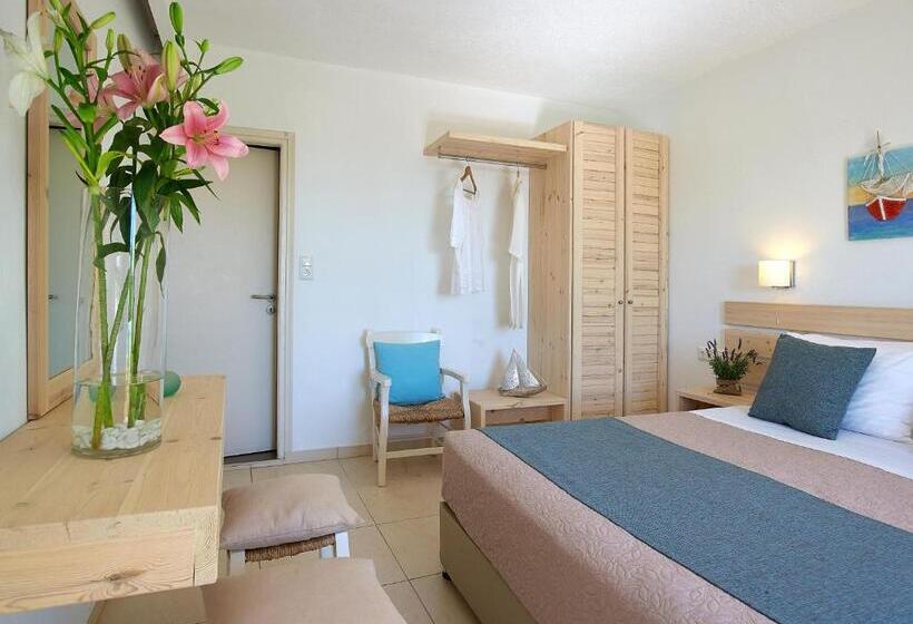 Номер Deluxe Вид на Сад, Coriva Beach Hotel & Bungalows