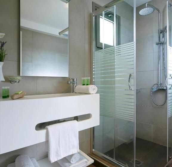 Люкс 2 Спальни, Coriva Beach Hotel & Bungalows