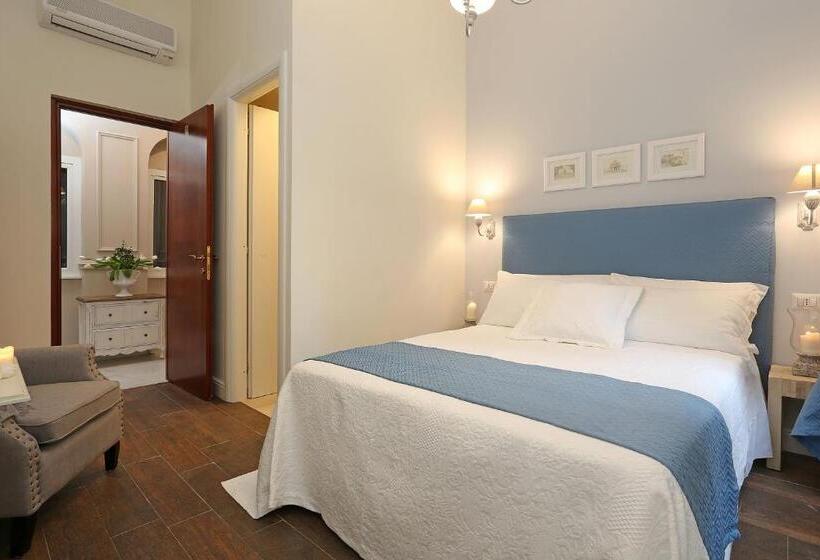 חדר סטנדרט לשלושה, Daplace  Arena House