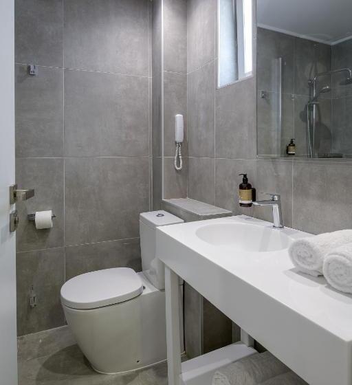 جناح جونيور, Gaia Village