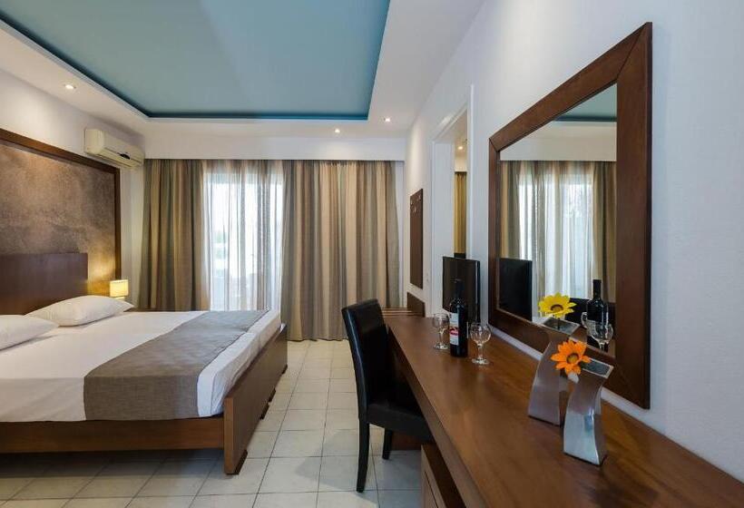 غرفة سوبيريور عائلية, Gaia Village