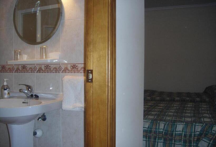 4인용 스탠다드 룸, Hostal Isabel