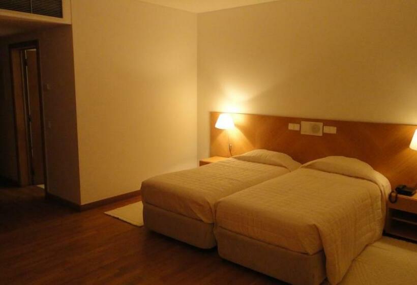 スーペリアールーム, Inatel Caparica