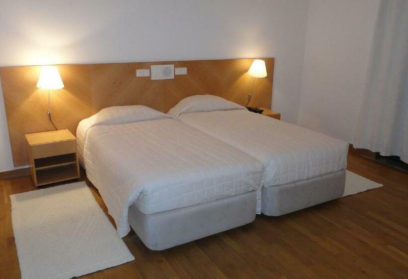 スーペリアールーム, Inatel Caparica