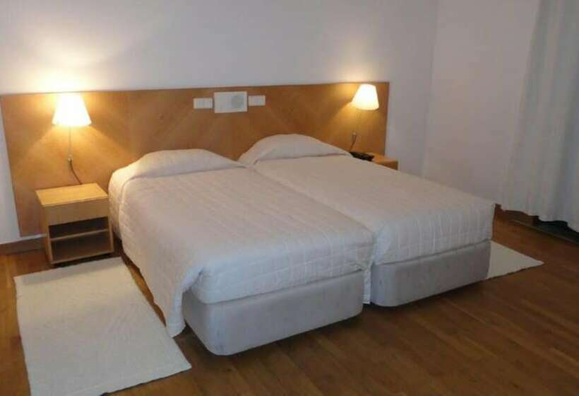 スーペリアールーム, Inatel Caparica