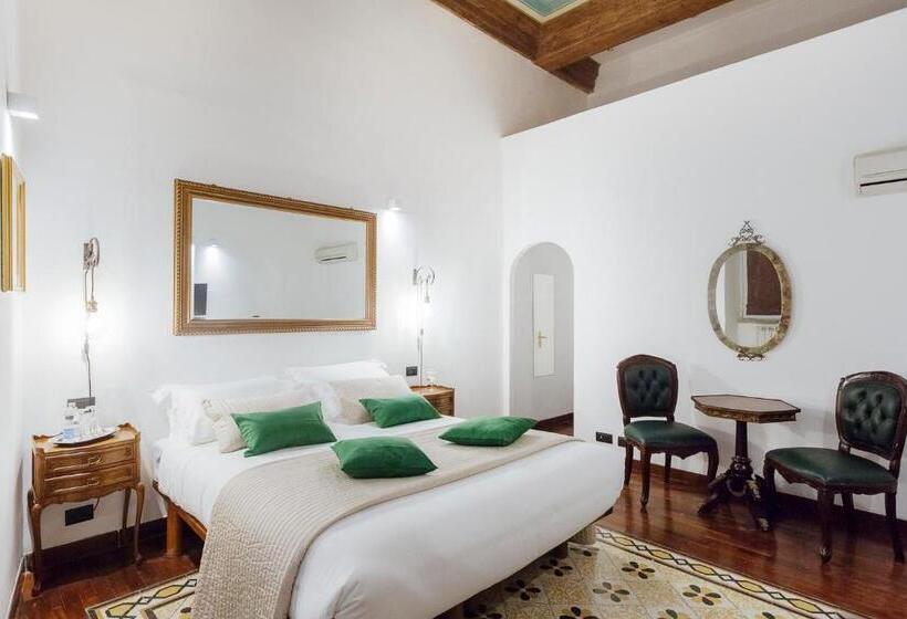 اتاق لوکس, Palazzo Del Duca Piazza Navona Guest House