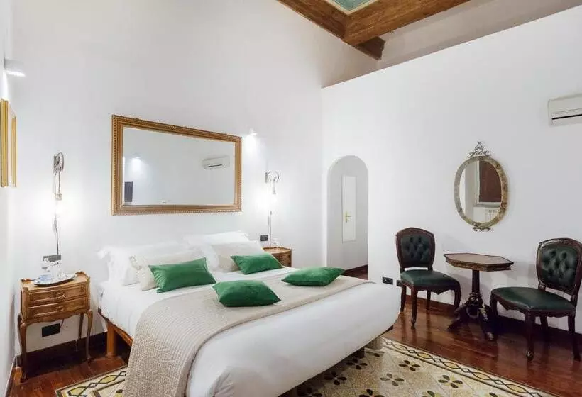 اتاق لوکس, Palazzo Del Duca Piazza Navona Guest House