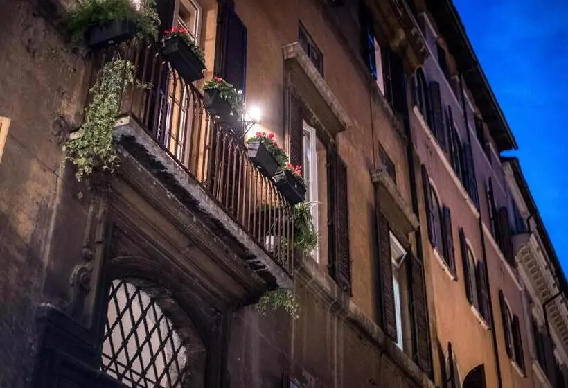 Deluxe Suite King Bed, Palazzo Del Duca Piazza Navona Guest House