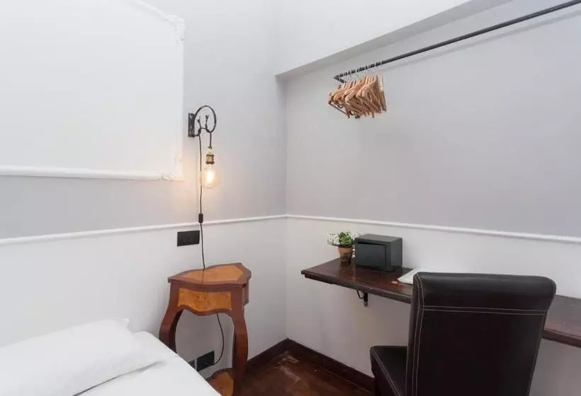 اتاق راحتی سه تخته, Palazzo Del Duca Piazza Navona Guest House