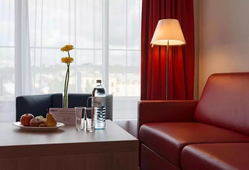 سوییت جونیور, Park Inn By Radisson Linz