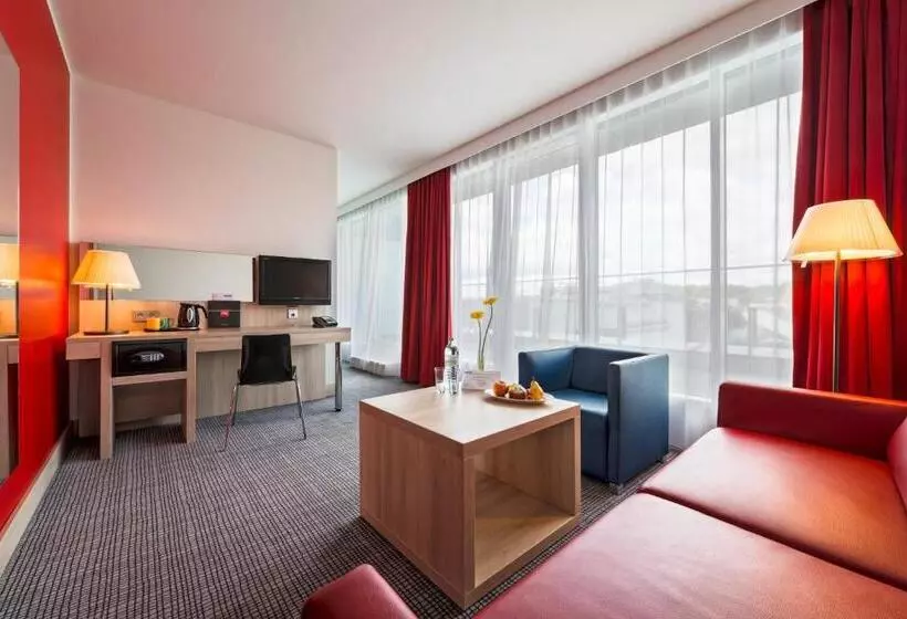 سوییت جونیور, Park Inn By Radisson Linz