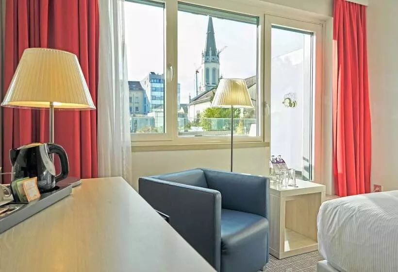 اتاق استاندارد با تراس, Park Inn By Radisson Linz