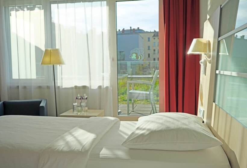 اتاق استاندارد با تراس, Park Inn By Radisson Linz