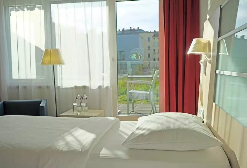 اتاق استاندارد با تراس, Park Inn By Radisson Linz