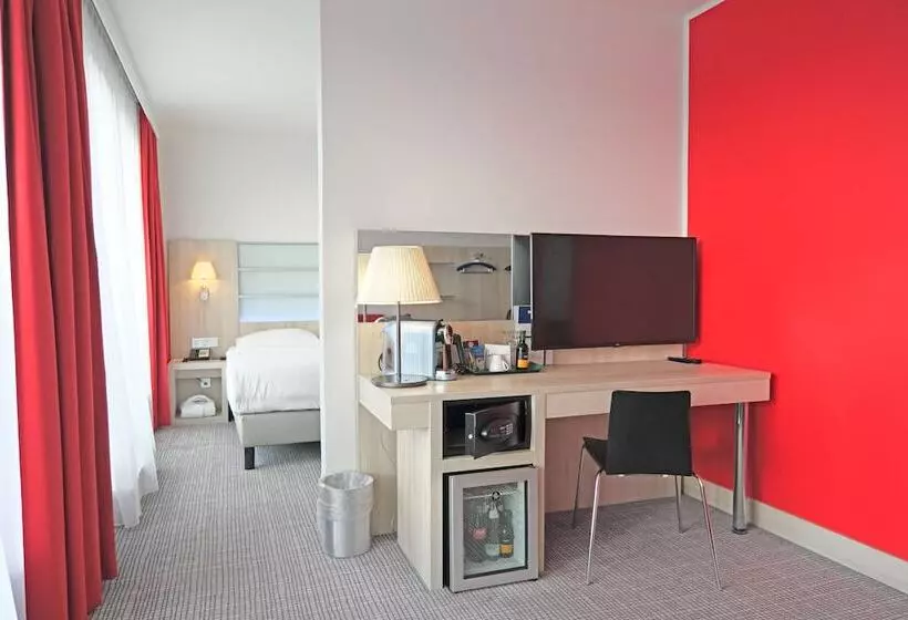 سوییت جونیور, Park Inn By Radisson Linz