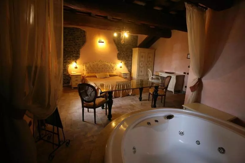 سوییت, Relais Castrum Boccea