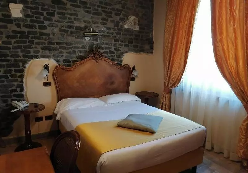 اتاق کلاسیک, Relais Castrum Boccea