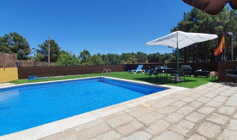 דירת שני חדרים, Eras Del Poeta