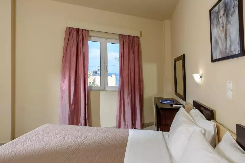 海の見える１ベッドルームアパートメント, Eurohotel Theo