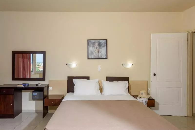 海の見える１ベッドルームアパートメント, Eurohotel Theo