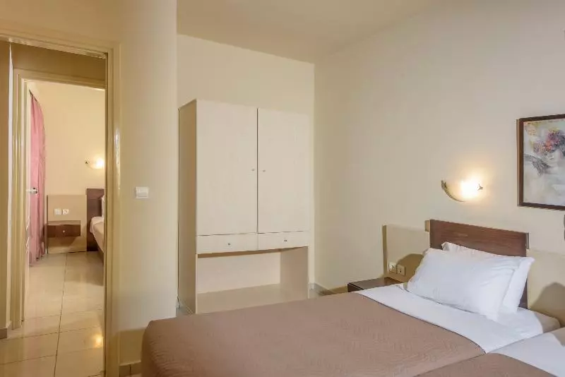 ガーデンビューの２ベッドルームアパート, Eurohotel Theo