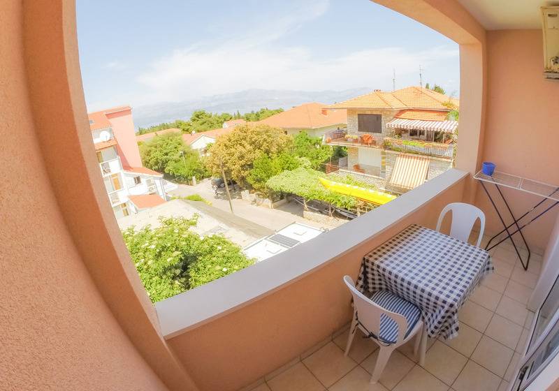 수피리어 스튜디오, Villa Midea