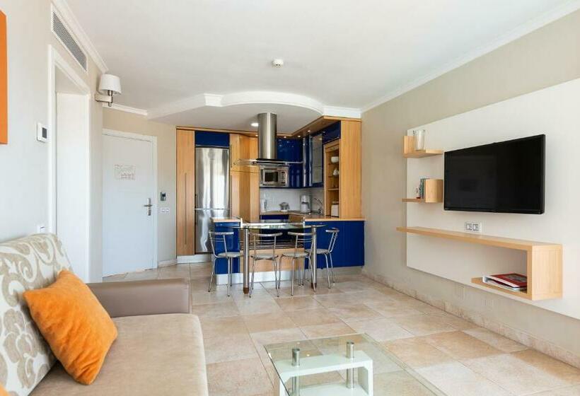 Апартаменты 2 Спальни, Holiday Club Vista Amadores