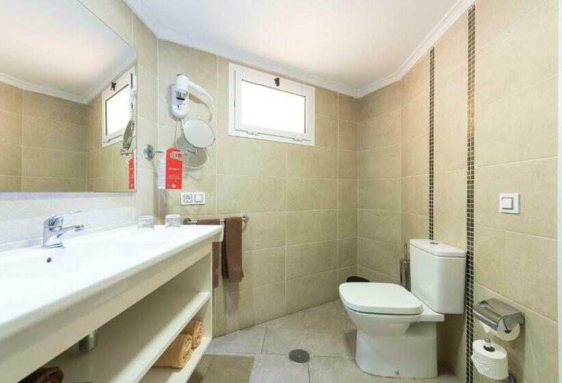Апартаменты 2 Спальни, Holiday Club Vista Amadores