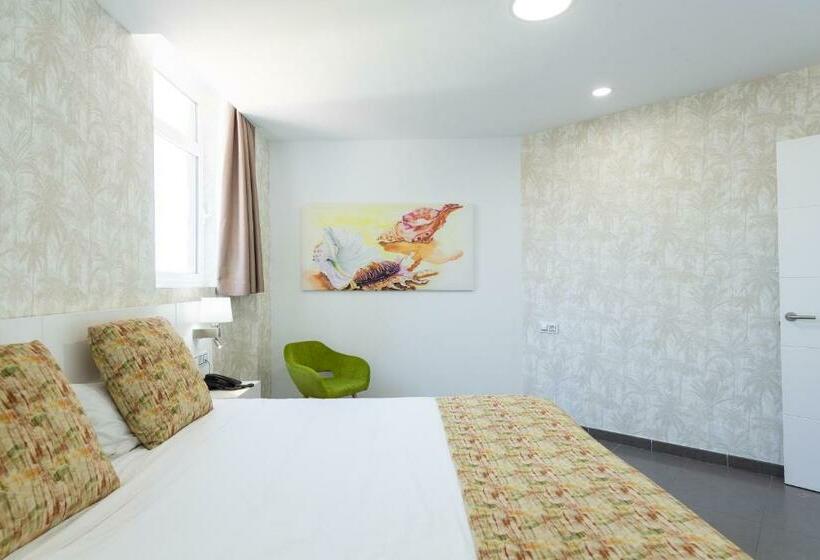 Студия Стандарт, Holiday Club Vista Amadores