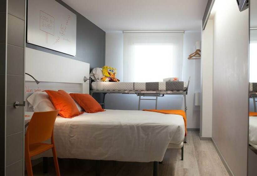 חדר סטנדרט לארבעה, Bed4u Pamplona