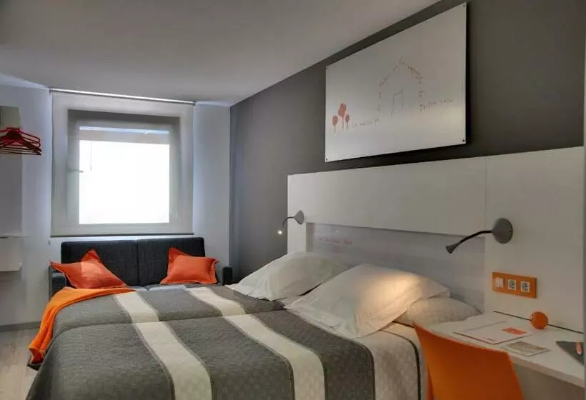اتاق استاندارد یک نفره, Bed4u Pamplona