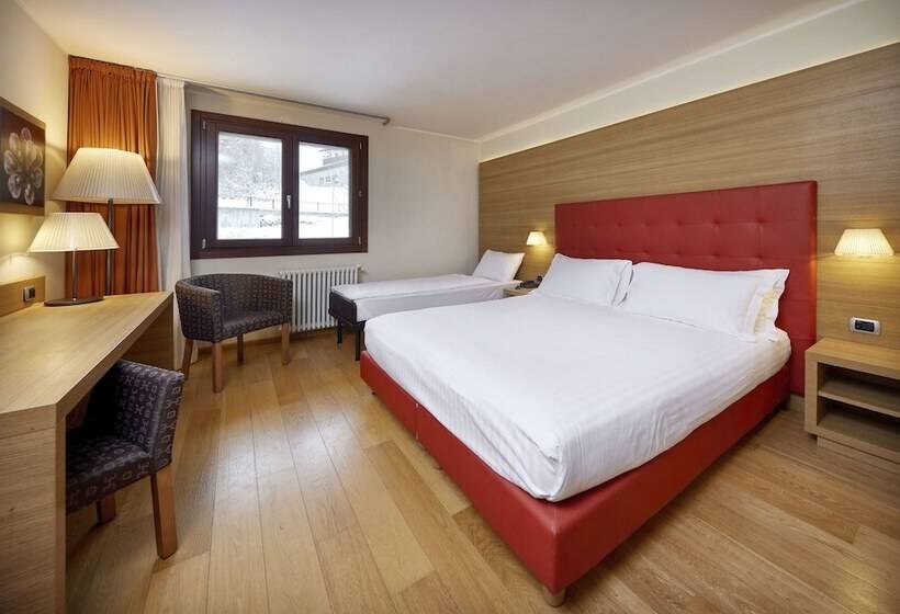 Номер Стандарт Трехместный, Blu Hotel Acquaseria