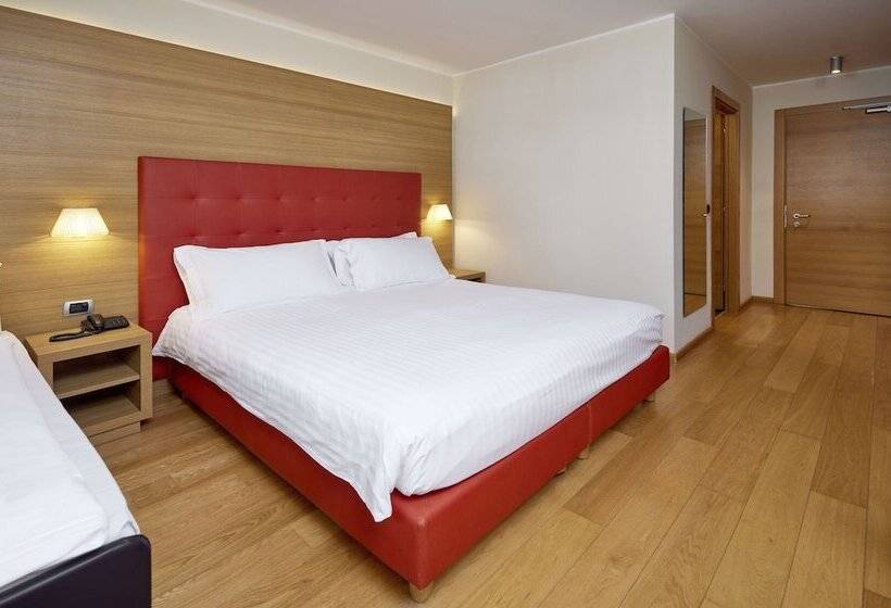 스탠다드 트리플 룸, Blu Hotel Acquaseria