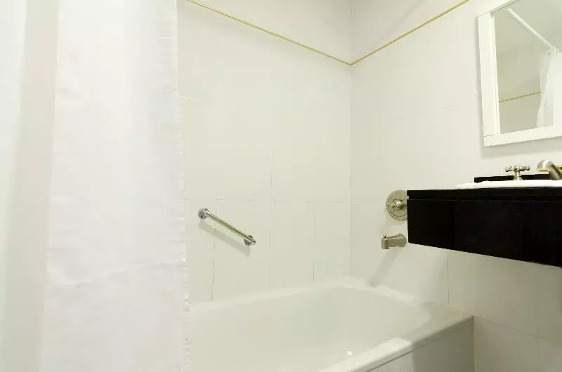 اتاق استاندارد, Cyan Recoleta