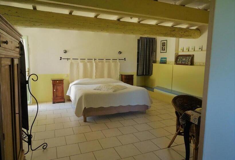 Трехместный Номер Superior, Domaine De La Grange Neuve