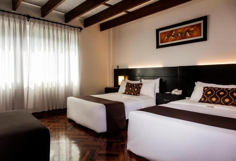 חדר סטנדרט לשלושה, Ferre De Ville