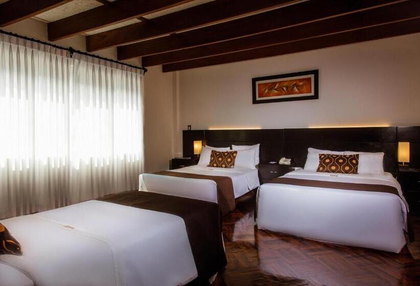 חדר סטנדרט לשלושה, Ferre De Ville