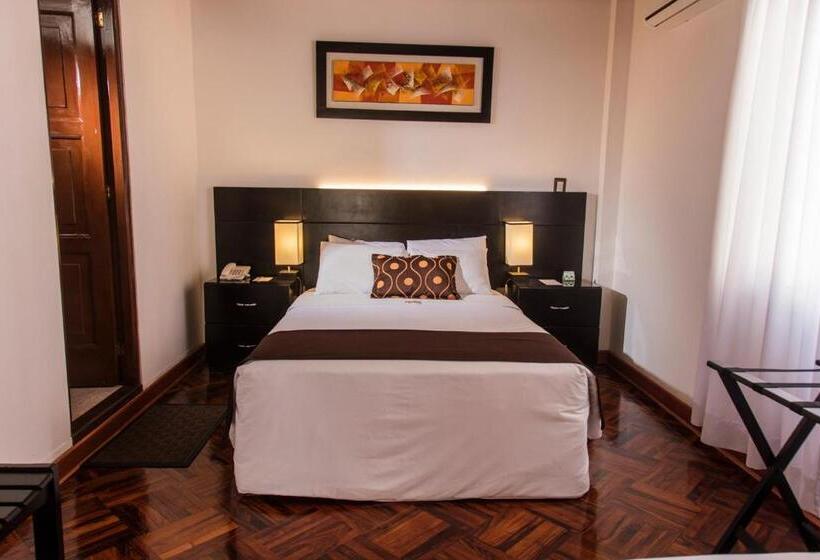 חדר סטנדרט, Ferre De Ville