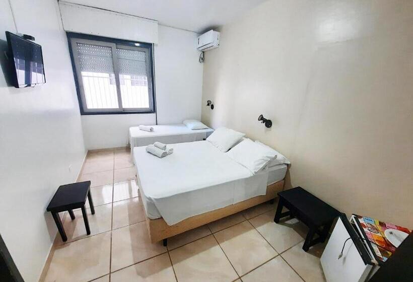 标准三人间, Ficare Torres