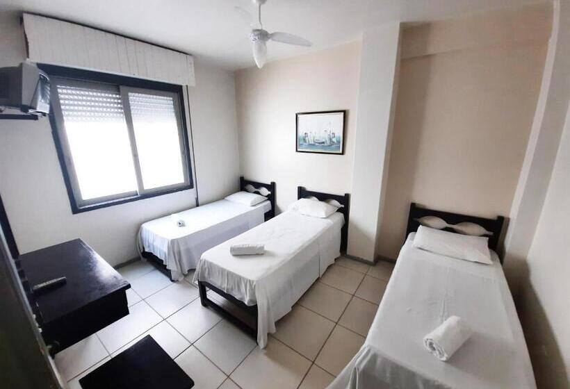 家庭间, Ficare Torres