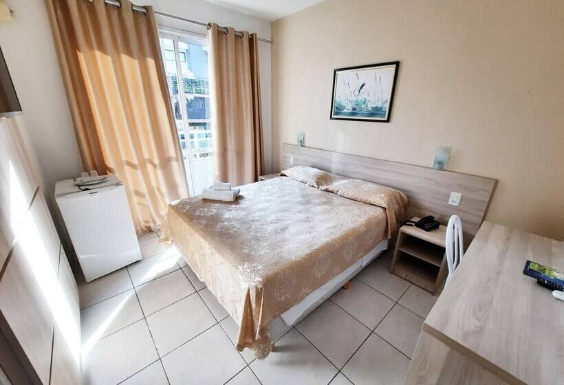 豪华房间, Ficare Torres