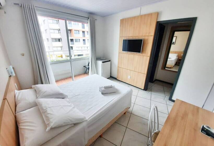 豪华房间, Ficare Torres