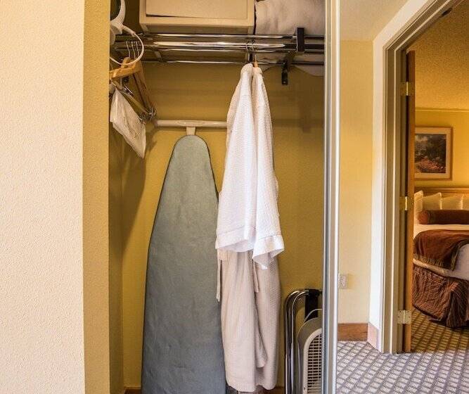 套房, The Grand Lodge Hotel And Suites