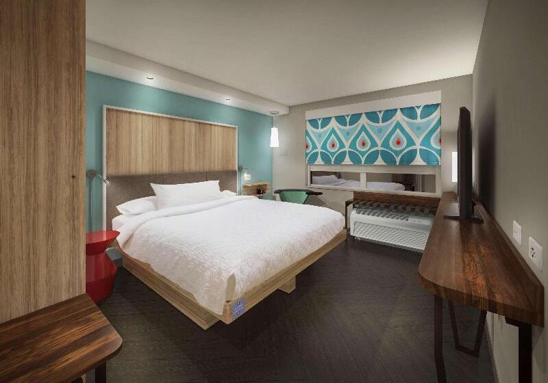 جناح, Hampton Inn & Suites Florence Downtown